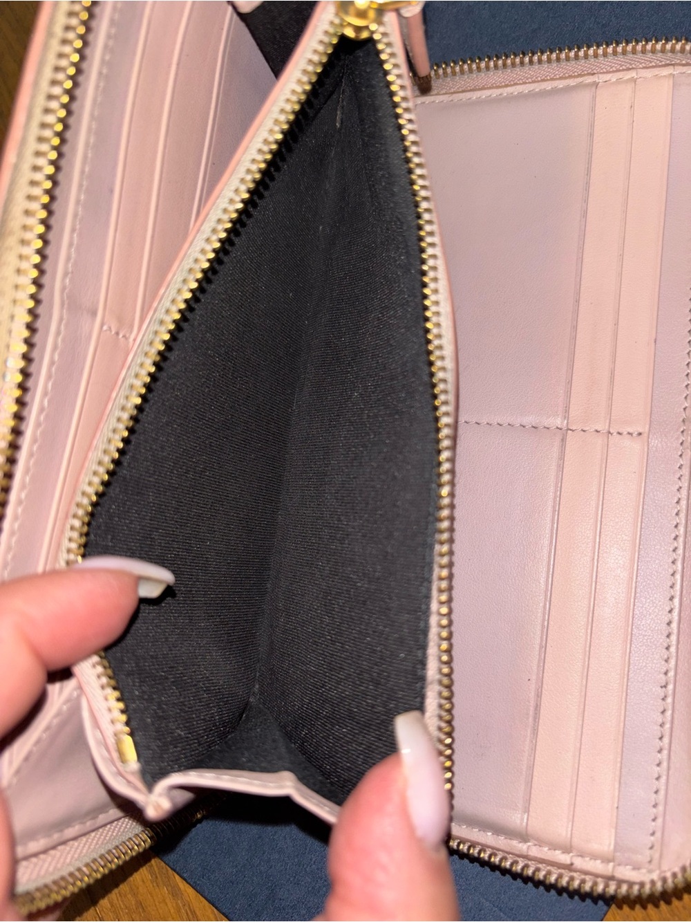 Burberry Blush Pink Embossed Leather Zip-Around Wallet - Picture 6 of 9